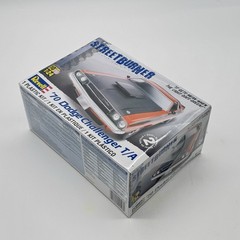 Revell 1:24 1970 Dodge Challenger T/A Six Pak-Street Burner, NEW, SEALED BOX