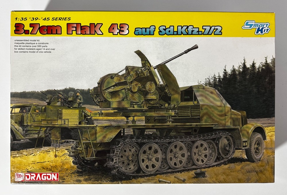 Dragon #6553 1/35 Scale Sd.Kfz. 7/2 3.7cm FlaK 43 w/PE – From 2014, Parts Sealed