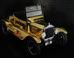 Ford Model T Antique Vintage Classic Car 1 Custom Built 24K GOLD Metal Body Race