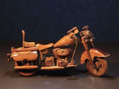 Classic Cruiser Motorcycle with High Back Seat – Gifts for Motorbike Lovers