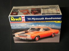 Revell ’70 Pymouth Road Runner 1/25 Kit