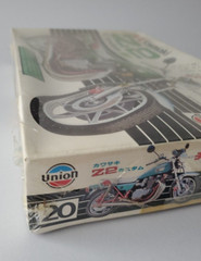 UNION KAWASAKI Z2 CUSTOM KZ1000 KZ 1000 VINTAGE MOTORCYCLE 1/15 MODEL KIT