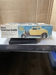 MPC More American Graffiti John Milner’s Yellow Deuce Coupe 1:25 Kit 1-0671