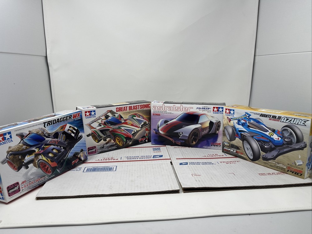 Lot of Four Tamiya 1/32 Cowled Mini 4WD New In Box Ships From USA