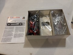 Vintage Metal Die Cast Testors 1957 Corvette Model Car Kit Snap Chevrolet Chevy
