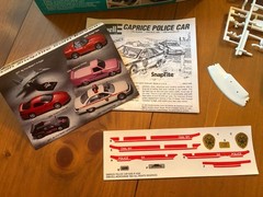 Revell SnapTite Chevy Caprice Police Car Model Kit 1:25 NIOB (1993)