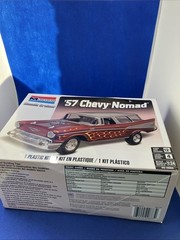 Monogram ’57 Chevy Nomad “Classic Cruiser” Model 1:24 Scale Level 4 2022 New