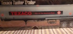 00 AMT/ERTL 1/25 Scale FRUEHAUF TEXACO TANKER TRAILER #30063 REBOX RELEASE BOXED