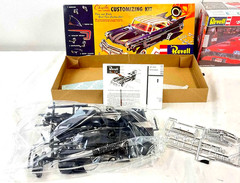 Revell 1996#H-1231 1:32 Chrysler New Yorker Customizing Model Kit~w/SEALED PARTS
