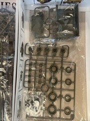 US 1 – 1/2 Ton WC63 Big Shot – 1/35 Scale AFV Club Unassembled Kit#AF35S18