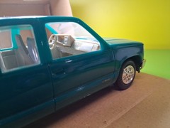 AMT Ertl 1993 Chevrolet C-1500 Extended Cab Pickup Dealer Promo 8130 New
