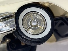 AMT Promo 1959 Pontiac Bonneville HT 1/25 White/Gold Knudsen Award FN-VF+