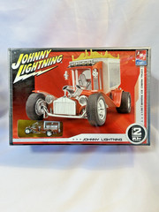 AMT ICE CREAM TRUCK by George Barris- Johnny lightning model kit NEW SEALED BOX