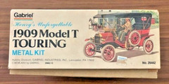 Vintage Gabriel 1:20 “Henry’s Unforgettable” 1909 Model T Touring Metal Auto Kit