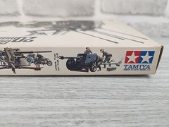 Tamiya 1:35 German 20mm FLAKVIERLING 38 MITSd.Ah.52 Plastic Model Kit MM191