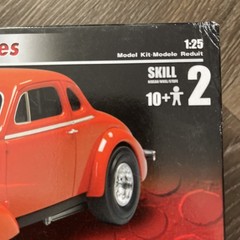 AMT ERTL 1937 Chevrolet Coupe Classics 1/25 scale. Open box/Sealed Parts
