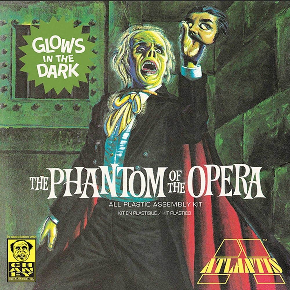 ATLANTIS TOY & HOBBY INC. Lon Chaney Phantom of The Opera Glow Edition AANA451