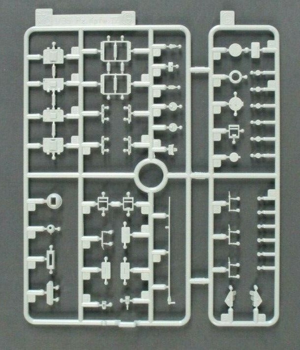 Cyber Hobby 1/35 Scale Pz.Kpfw.III Ausf.N Parts Tree G from Kit No.6431
