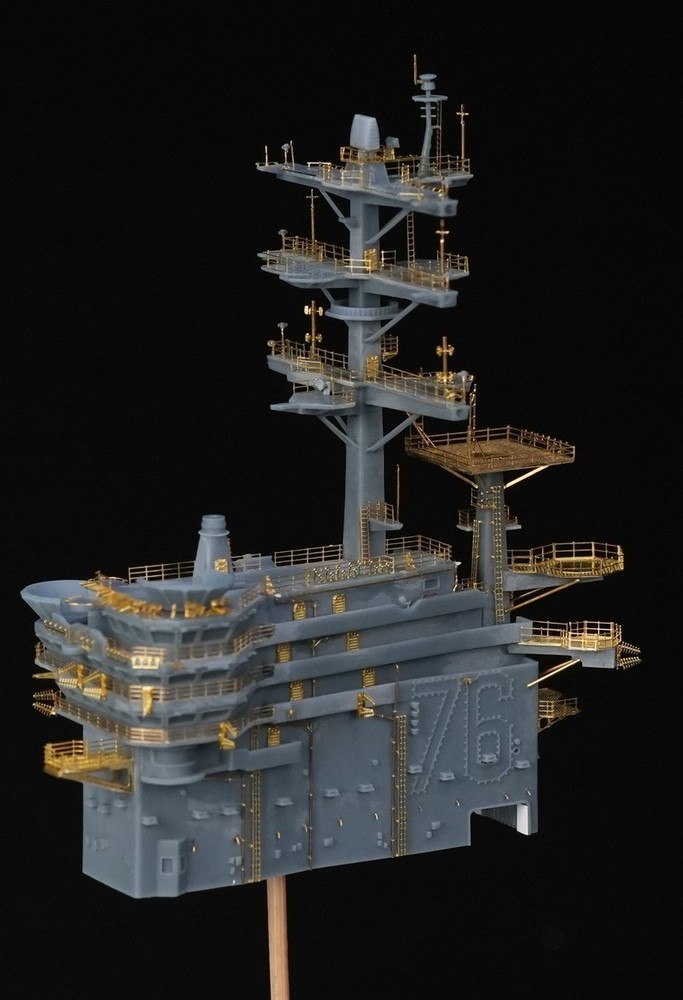 1/700 island structure of the US aircraft carrier Ronald Reagan CVN-76 Unpainted