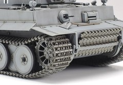 Tamiya 1/35 German Tiger I Initial Production Heavy Tank Model Kit 35216 NEW