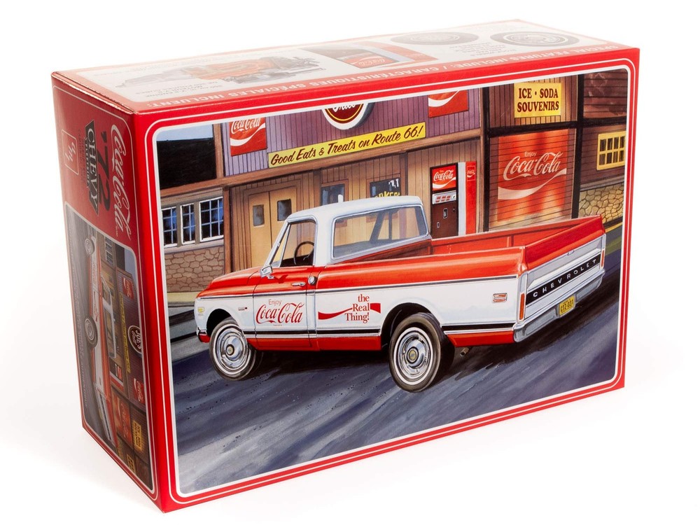 Unknown AMT 1972 Chevy Pickup w/Vending Machine & Crates Multicolor