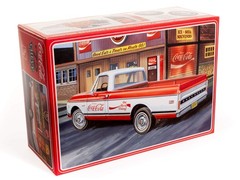 Unknown AMT 1972 Chevy Pickup w/Vending Machine & Crates Multicolor