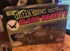 The Green Hornet Black Beauty 1:32 Scale Plastic Model Kit Polar Lights