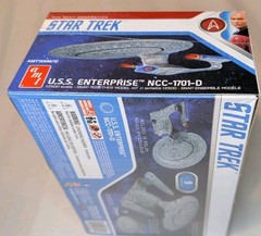 SKILL 2 MODEL KIT U.S.S. ENTERPRISE NCC-1701-D “STAR TREK” 1/2500 AMT AMT1126 M