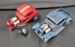 Lot of 2 Vintage Built Plastic Model Car Kits Junkyard Hot Rod Dragster 1970s