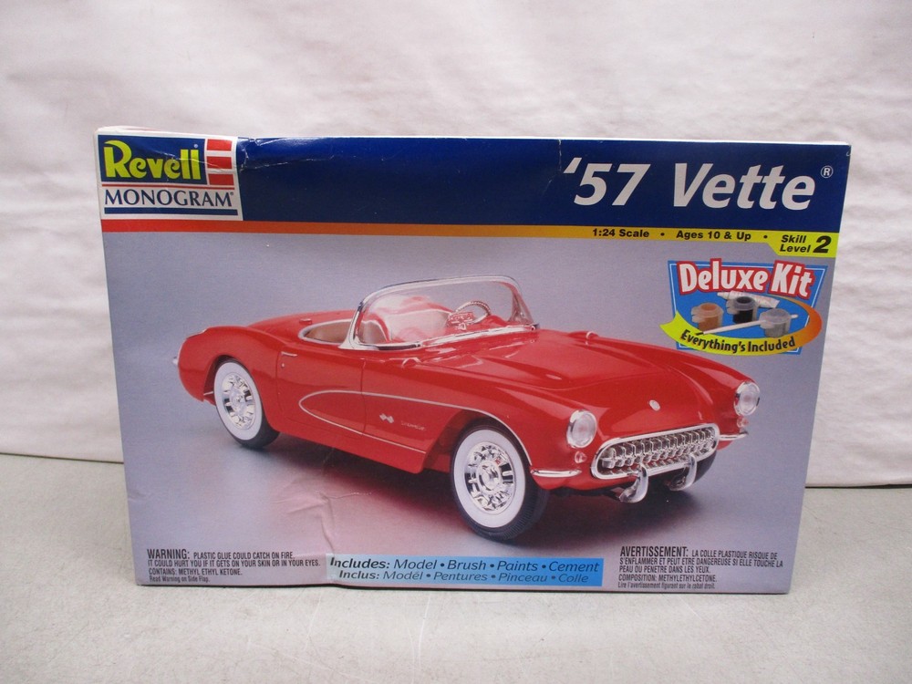 Revell 1957 Corvette 1/24