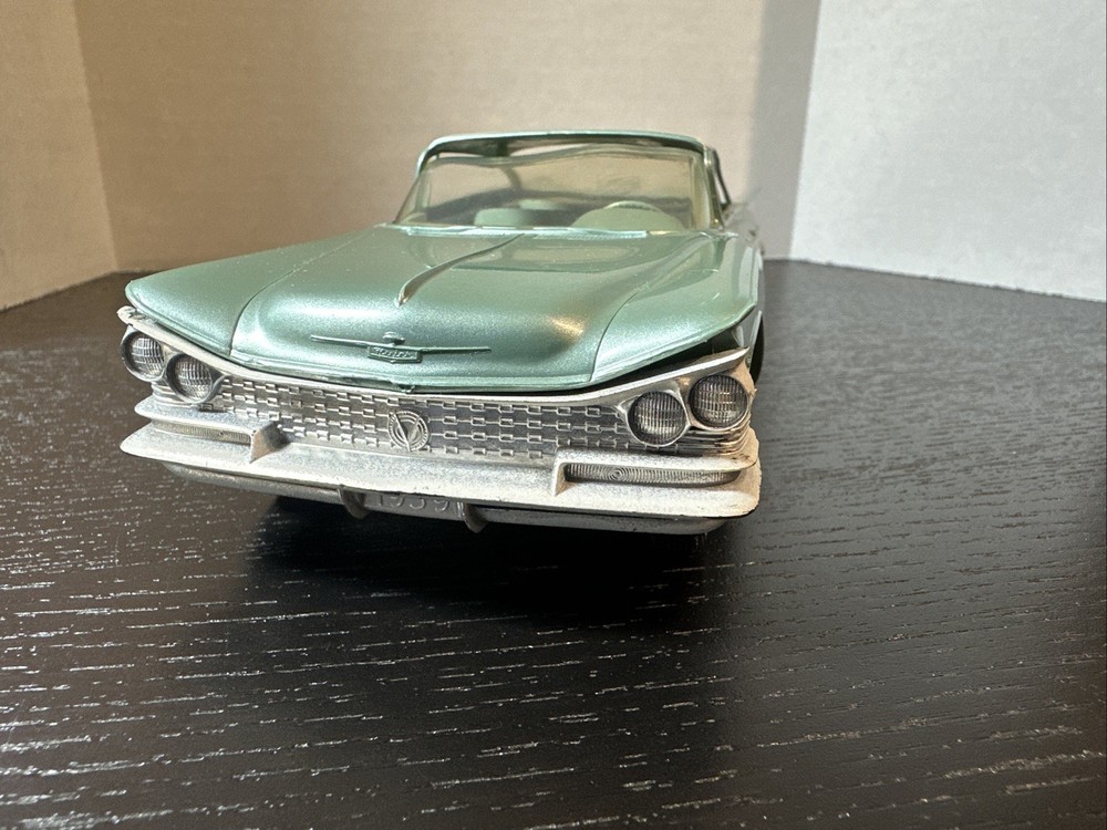 1959 BUICK Invicta hardtop in authentic factory Silver Burch/Arctic White colors
