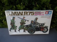 New Tamiya BMW R75 German Motorcycle Sidecar 1/35 Kit WW2 #35016 Made in Japan