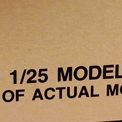 Stock Wheels & Tires 1988 Chevy Corvette 1:25 scale model car part MPC