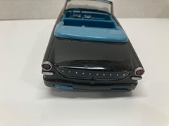 VINTAGE JOHAN 1/25 SCALE JUNKYARD 1962 STUDEBAKER LARK BUILT MODEL KIT