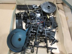 Renwal blueprint Models The Visible V8 ASSEMBLY Kit/BOX/ Missing many parts