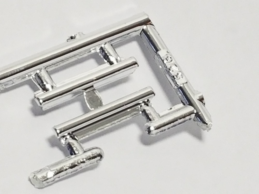Diamond REO Truck Tractor FRONT FENDER TRIM MOLDINGS for 1:25 AMT Model Kit