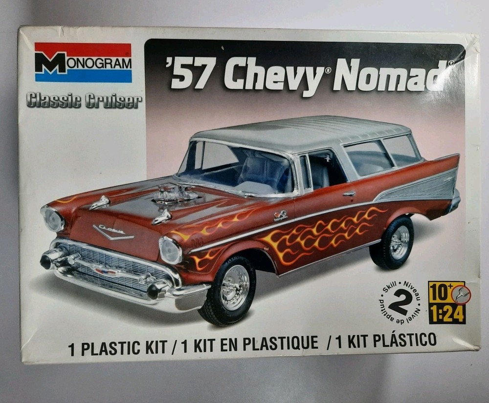 Monogram 1957 Chevy Nomad Classic Cruiser 1:24 Model Kit #85-0883 NEW Open Box