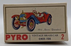 Pyro 1914 Mercer Raceabout Vintage Brass Car Plastic Model Kit 1:32