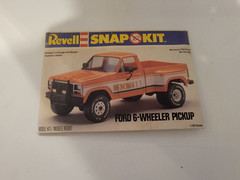 * Vintage* 1:25 Revell Super Snap Ford 6-Wheeler Pickup (Empty) Model Box Top