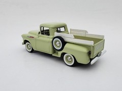 1957 Chevrolet 3100 Pickup Truck – Pro Built Vintage AAM Resin – 1/25