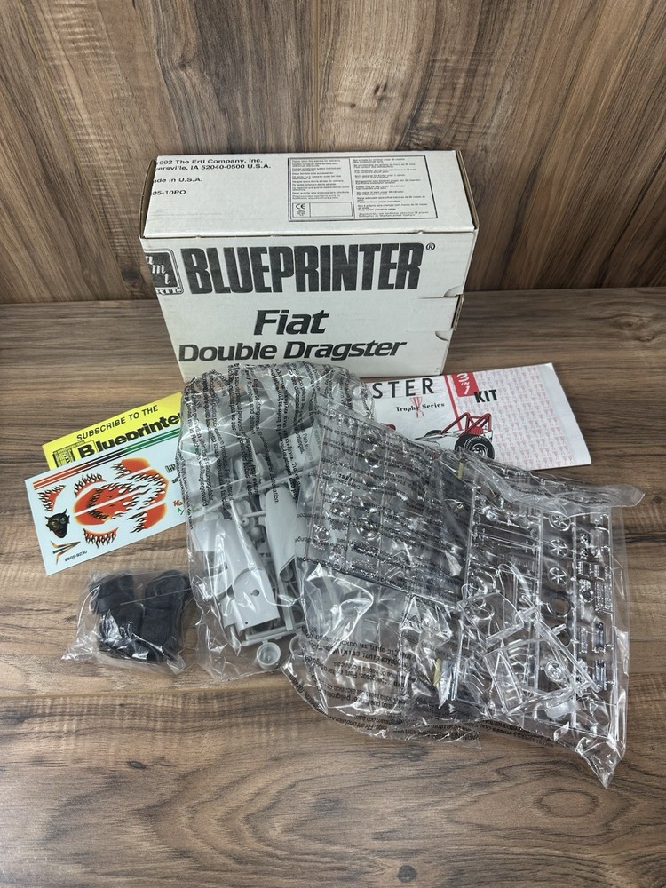 Fiat Double Dragster Blueprinter AMT Model Car Kit