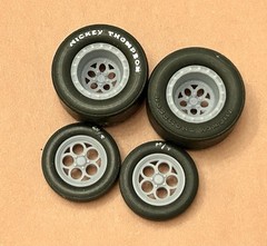 1/24 Scale: 17/15-inch “Weld Alpha” Wheels W/Cheater Slicks; Resin