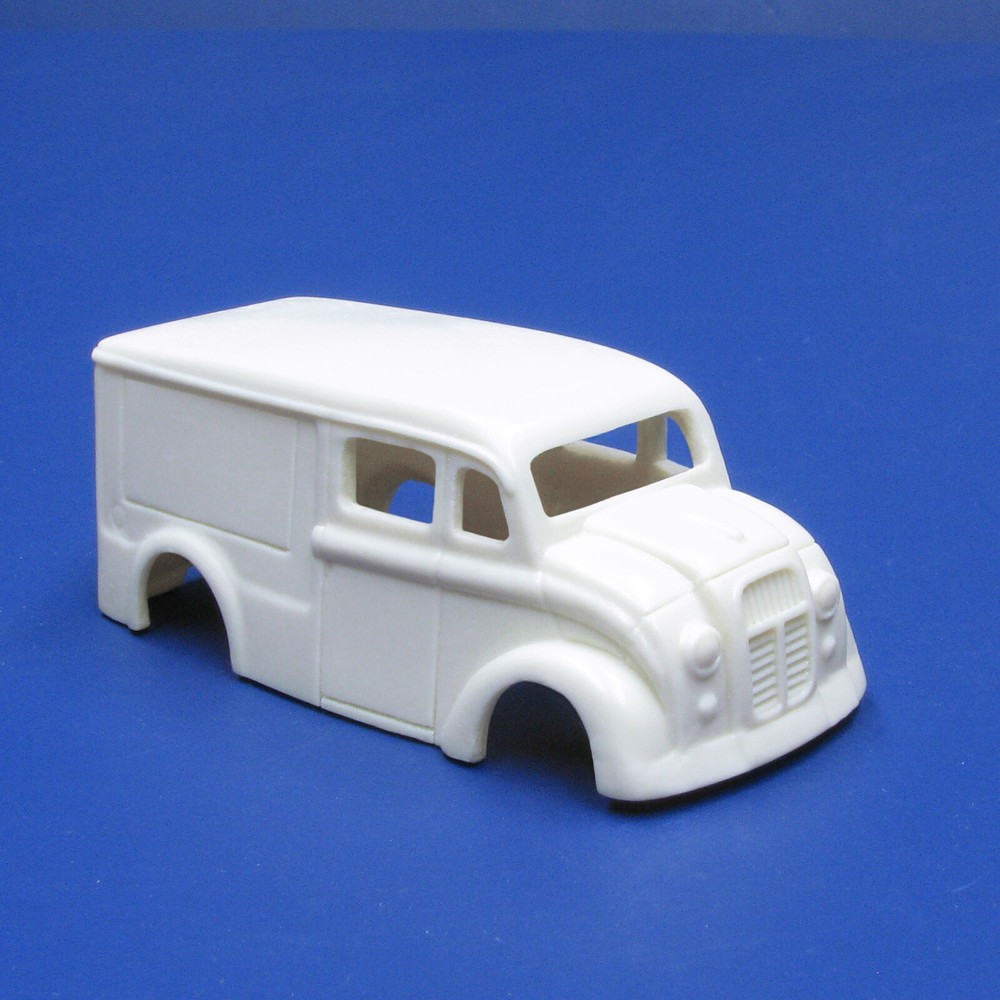 JFSL11 H:O scale Jimmy Flintstone Pug Nose Divco Delivery resin slot car body