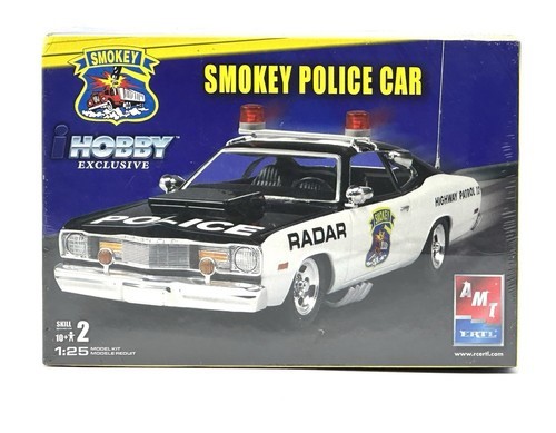 A4B sealed AMT Smokey 1976 Dodge Dart Police Car Highway Patrol Kit 1/25 38515