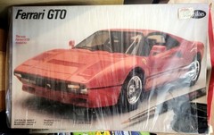 Testors 1980s Ferrari 288 GTO Rare 1:24 Scale, Partially built OPEN BOX