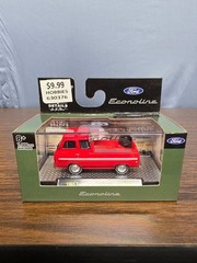 M2 Machines 1965 Ford Econoline Truck Diecast Model 1:64 Scale