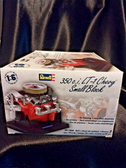 NEW SEALED Revell 1:6 350 C.I. LT-1 Chevy Small Block Die Cast Model