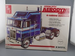 SKILL 3 MODEL KIT KENWORTH AERODYNE CABOVER TRUCK 1/25 SCALE BY AMT AMT1463