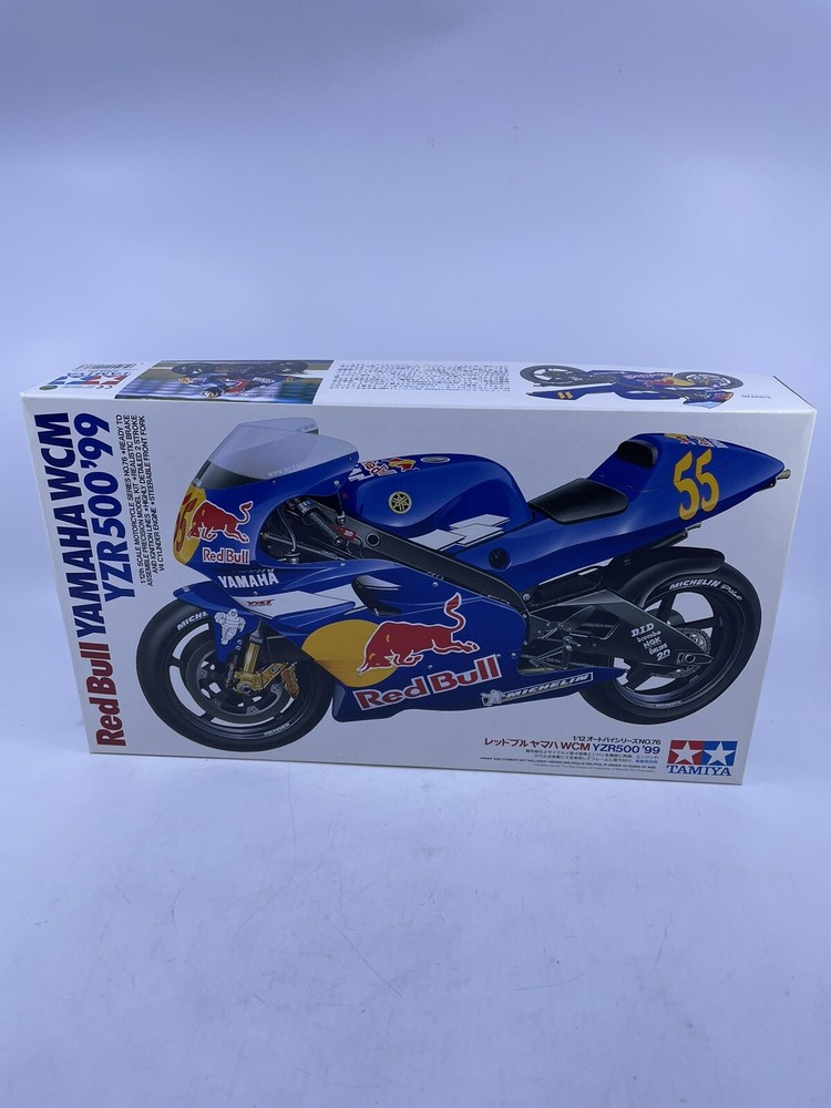 Tamiya Red Bull Yamaha YZR500 1999 Motorcycle Model Kit 1/12 New