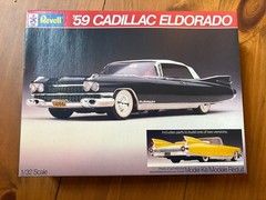 Revell ‘59 Cadillac Eldorado Convertible Plastic Model NIOB 1/32 (1985) Yellow